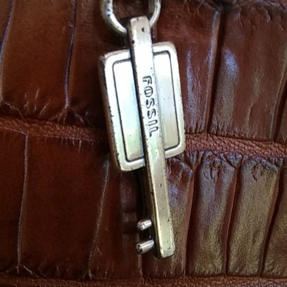 Fossil Purse. - Picture 4 of 9